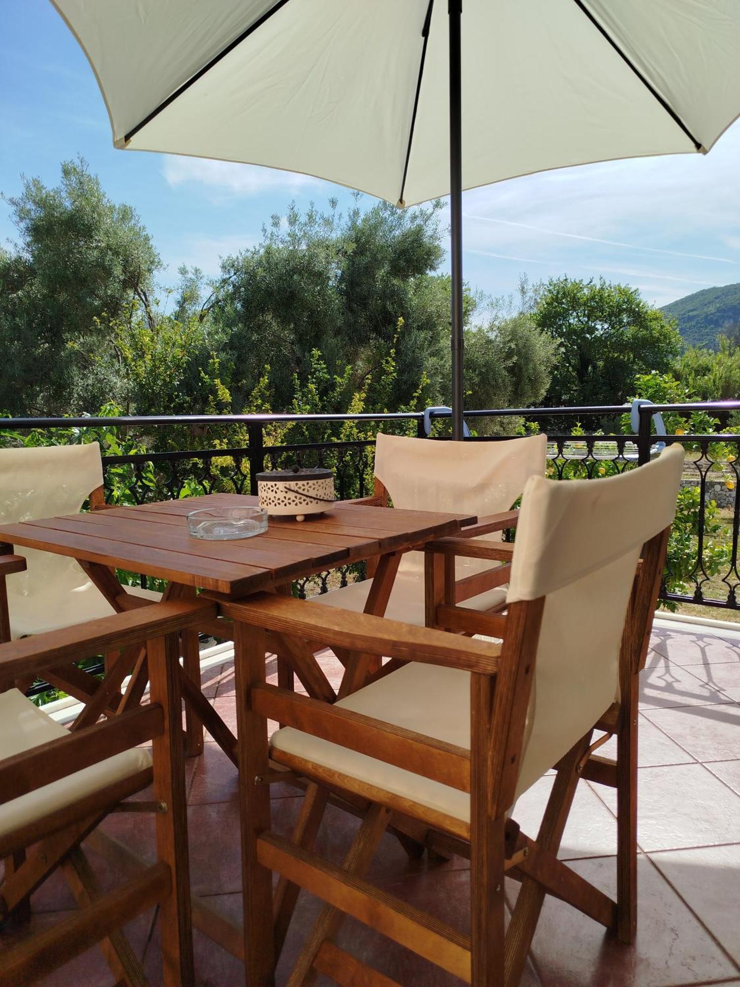 Riverside Αpartments Vassiliki Esterno foto