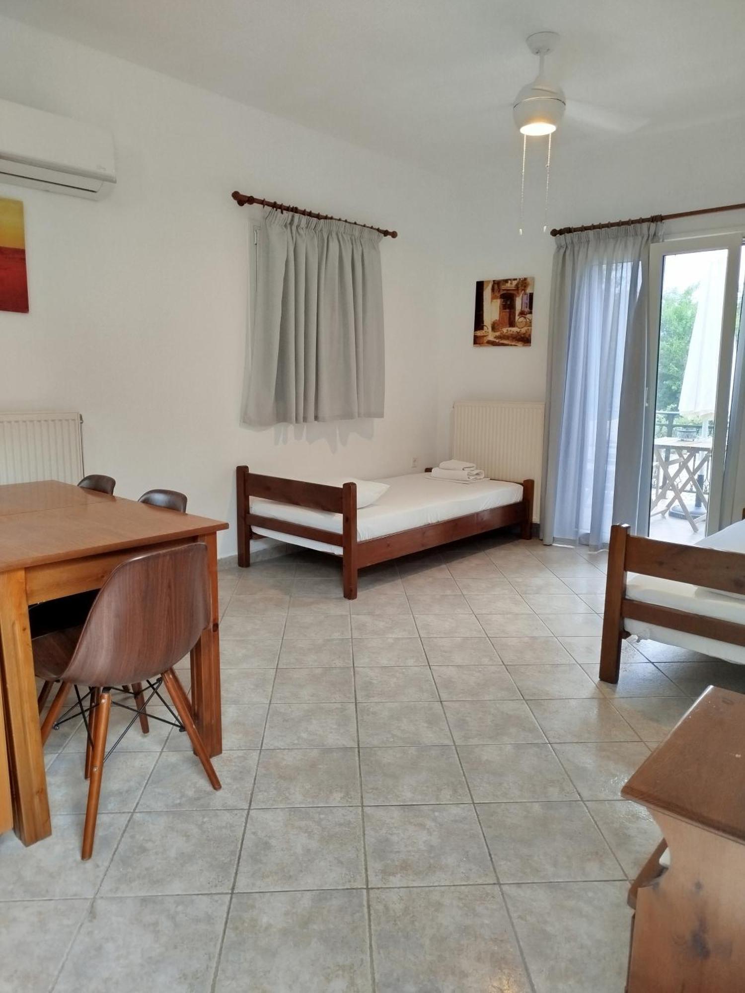 Riverside Αpartments Vassiliki Esterno foto